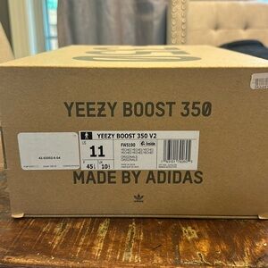 Yeezy Boost Yechei size 11